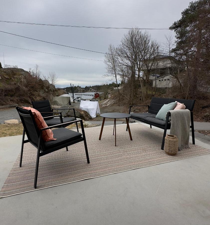Cozy Cottage Close To Idyllic Archipelago With Additional Building If Booked For More Than 2 People Eydehavn Exterior foto
